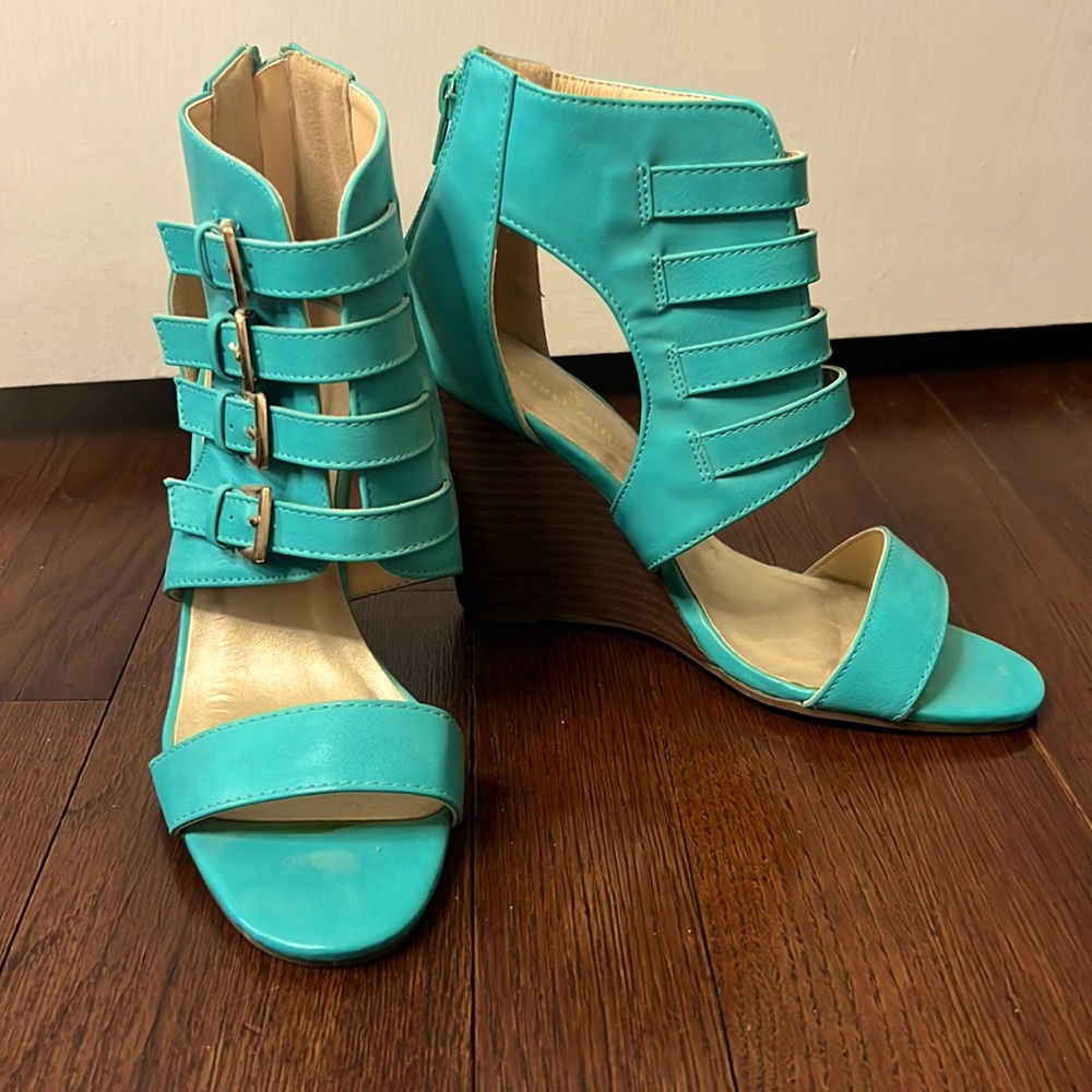 Summer turquoise wedges